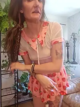 YourFavCanadianMILF's Webcam Show