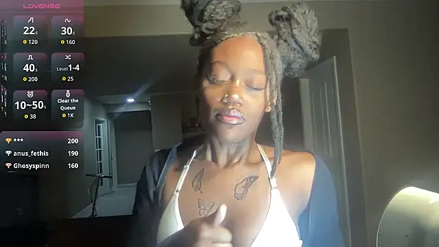 maskedgirl5005's Live Sex Cam Show