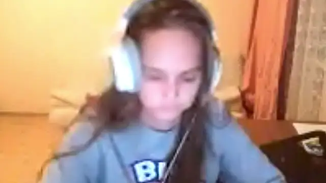 SharybbFace's Live Sex Cam Show