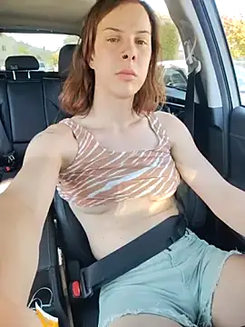 TsSnailGirl69's Live Sex Cam Show