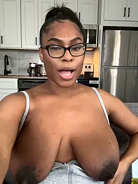 CandyLuxxxx's Webcam Show