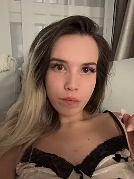Diamond_lucyy's Live Sex Cam Show