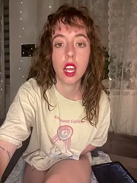 sexyannatravels' Live Sex Cam Show
