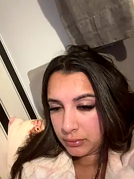 elle_amourxo's Live Sex Cam Show