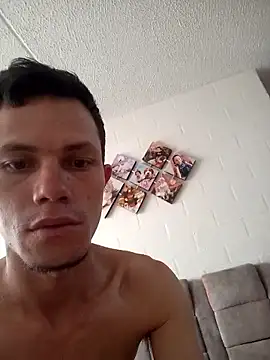 Juam22's Live Sex Cam Show