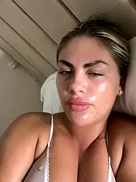 ArabellaAngell's Live Sex Cam Show
