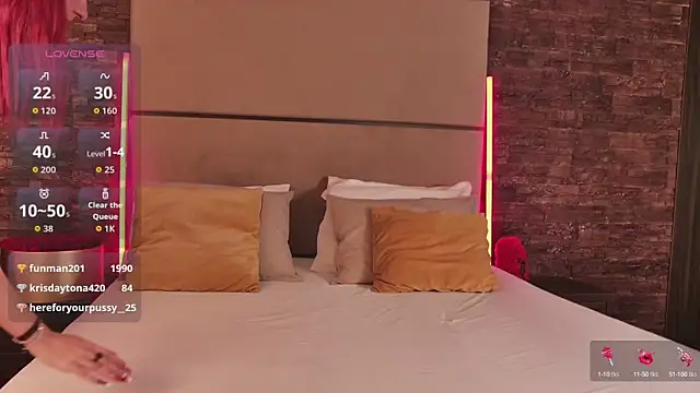 CassieFox_'s Live Sex Cam Show