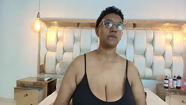 TiffantyAndStacy's Webcam Show