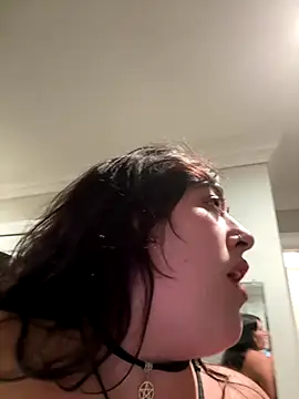ThicBunz's Live Sex Cam Show