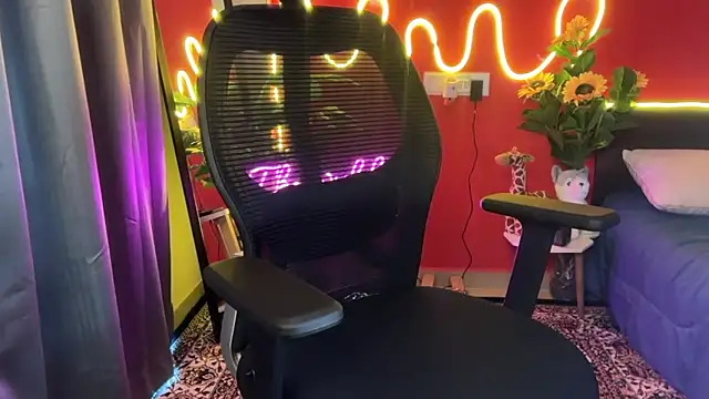 thywyldst69's Webcam Show