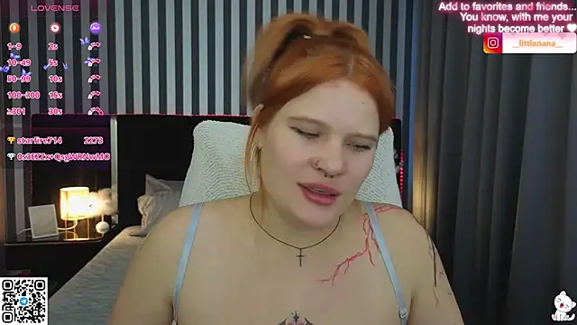 Clumsy_Nana's Webcam Show