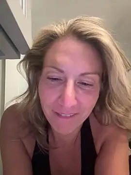 sophiasloane's Live Sex Cam Show