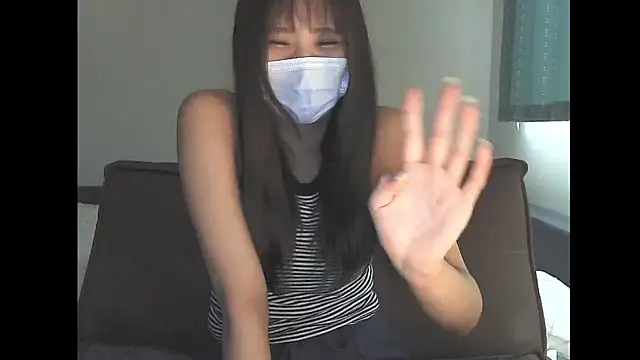 -muki's Live Sex Cam Show