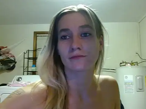missymilf's Live Sex Cam Show