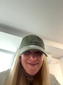 MazeSin's Live Sex Cam Show