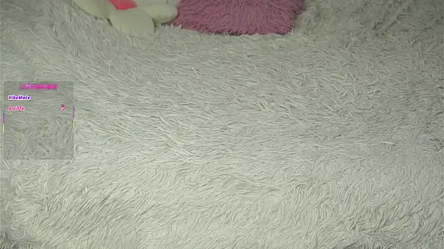 AmiLewis' Live Sex Cam Show