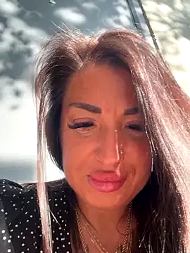 RuslanaXX's Live Sex Cam Show