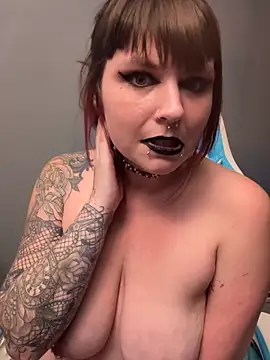 MistressLilith_Noir's Webcam Show