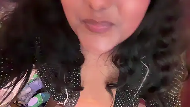 inarahh's Live Sex Cam Show