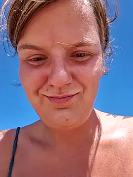 Teazequeen's Live Sex Cam Show