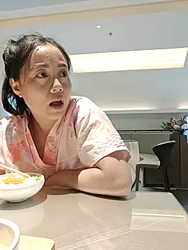 bingxin-'s Live Sex Cam Show