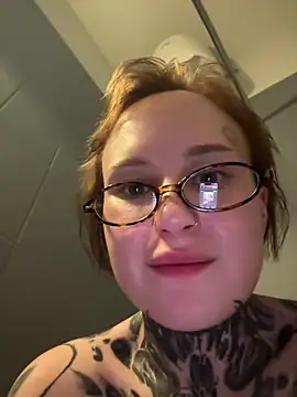 bebabenny's Live Sex Cam Show