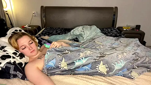 julielourens' Live Sex Cam Show