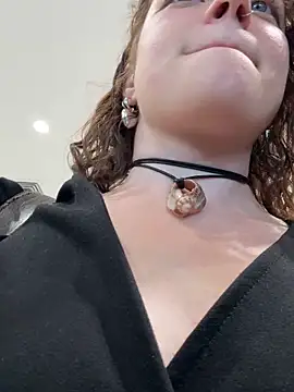 lucy-joy's Live Sex Cam Show