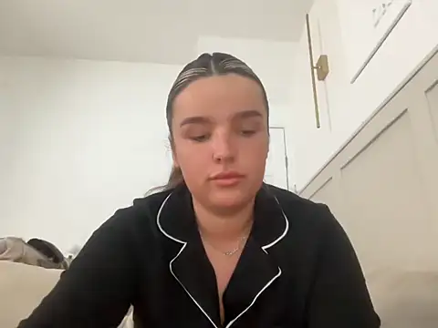 maisiesmithx's Live Sex Cam Show