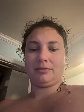 MilfyMrsRobinson's Live Sex Cam Show