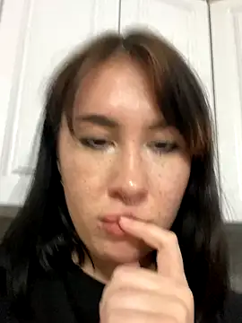 CurvyWoman-'s Live Sex Cam Show