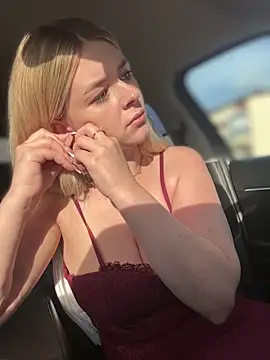Love_Bri's Live Sex Cam Show