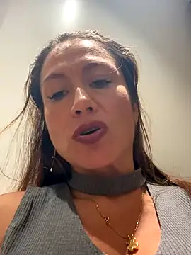 angelitasexy81's Live Sex Cam Show