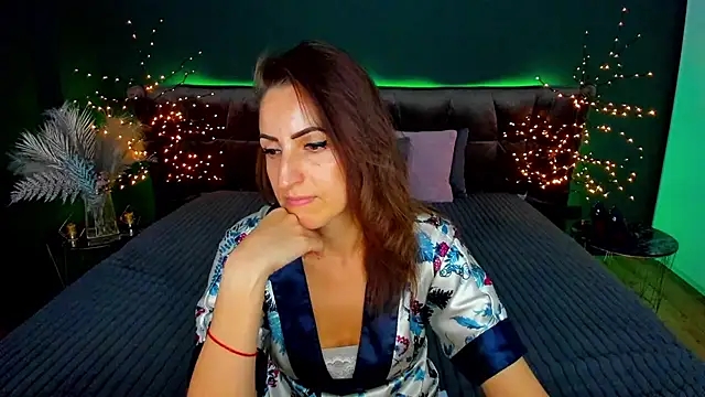 Rebecca_Diamond's Live Sex Cam Show