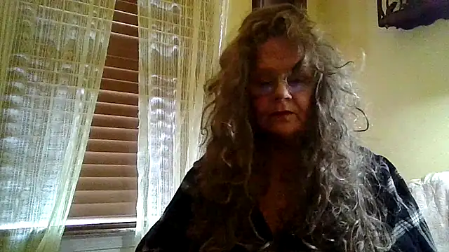 DestineeLoverGirl's Live Sex Cam Show
