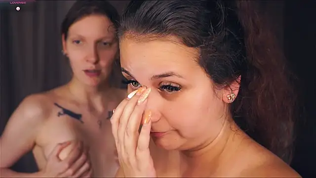 FaeBenzinger's Live Sex Cam Show