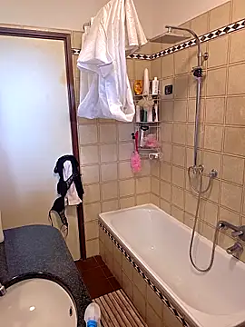 kikkastar's Live Sex Cam Show