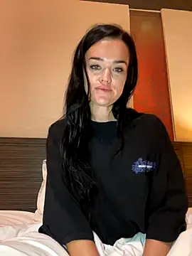 C-ALIMA_OX's Live Sex Cam Show