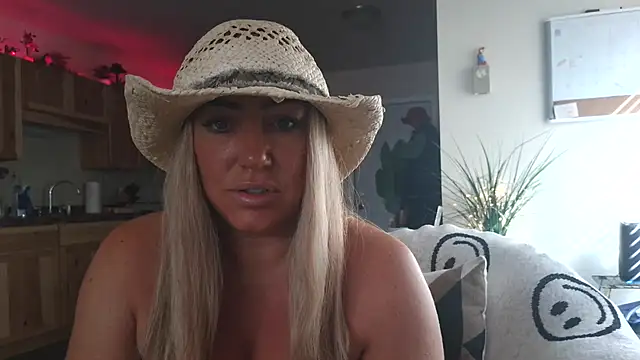 sunshinekisses' Live Sex Cam Show