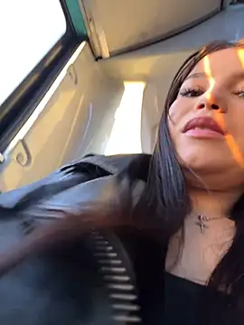 Chloe__Moon's Live Sex Cam Show