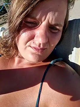 Teazequeen's Live Sex Cam Show