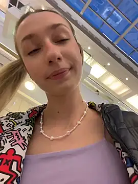 Lia__Love's Live Sex Cam Show