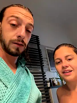 ItalianiMuli's Live Sex Cam Show