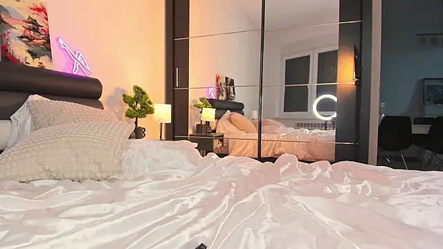 YammyPie's Webcam Show