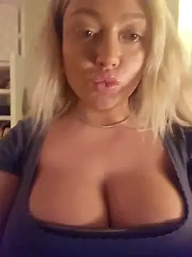 misstitmouseofficial's Live Sex Cam Show