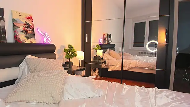 YammyPie's Live Sex Cam Show