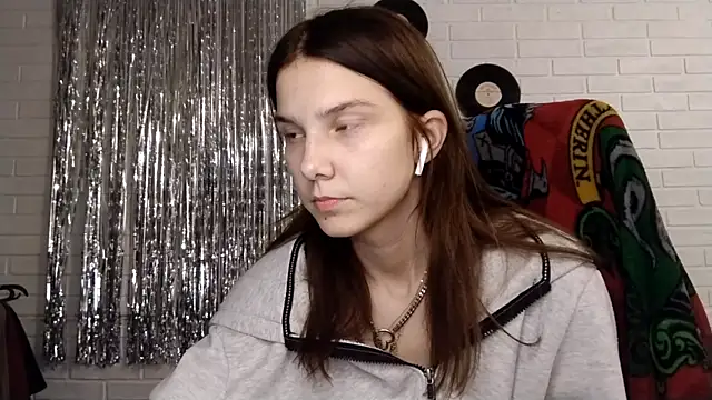 StarlightVeil's Live Sex Cam Show