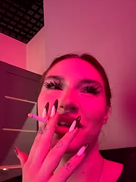 RoxyDoll_'s Live Sex Cam Show