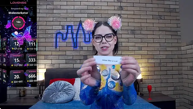 KaylaLewys' Live Sex Cam Show