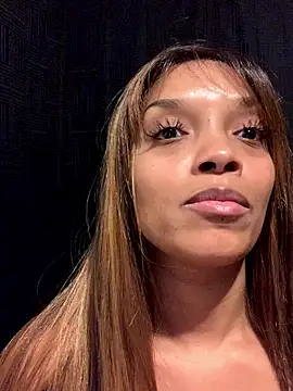 Rakiyahcharms' Webcam Show